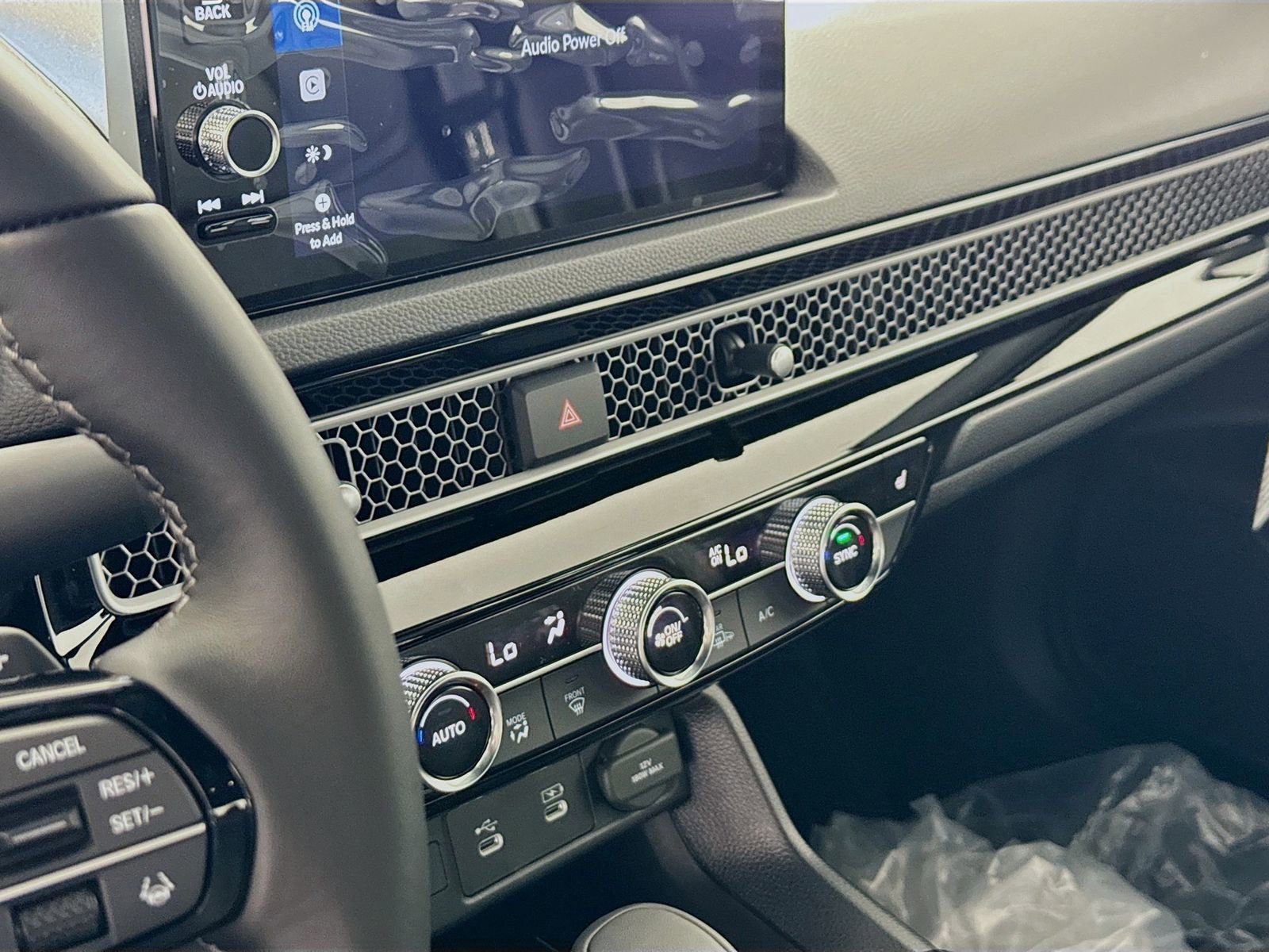 Used 2025 Honda Civic Sport image 9