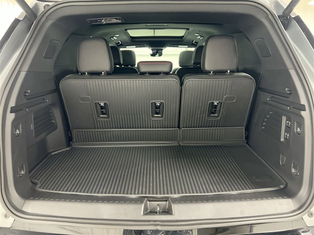 New 2026 Chevrolet Traverse RS w/ LPO, Floor Liner Package image 25