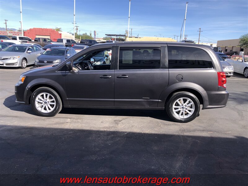 Used 2018 Dodge Grand Caravan SXT FWD image 5