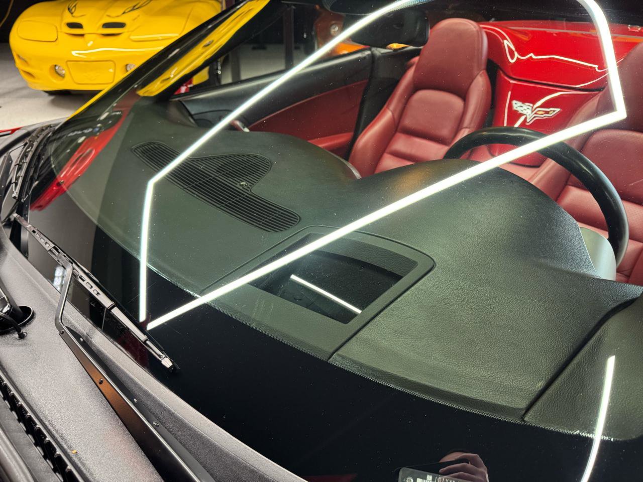 Used 2005 Chevrolet Corvette Convertible w/ Preferred Equipment Group image 43