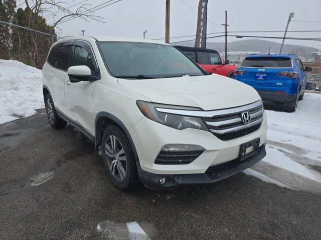 Used 2017 Honda Pilot EX image 8