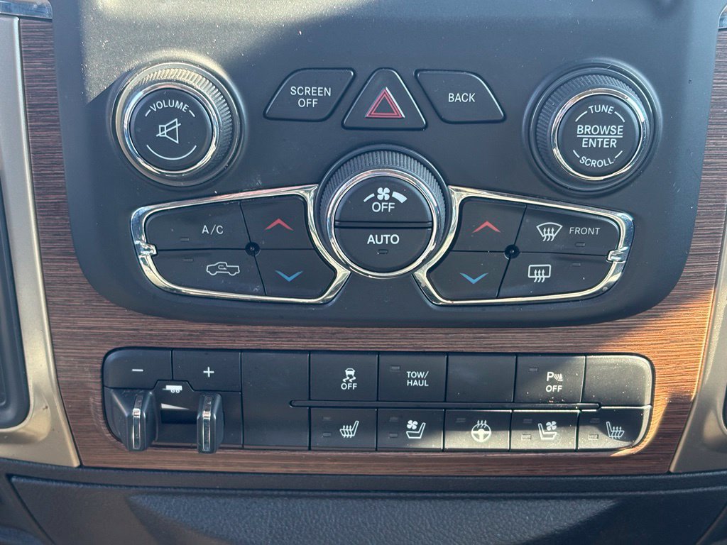 Used 2015 RAM 2500 Laramie AWD/4WD image 25