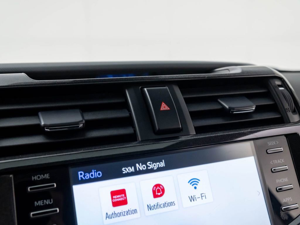 Used 2022 Toyota 4Runner TRD Off-Road Premium image 29