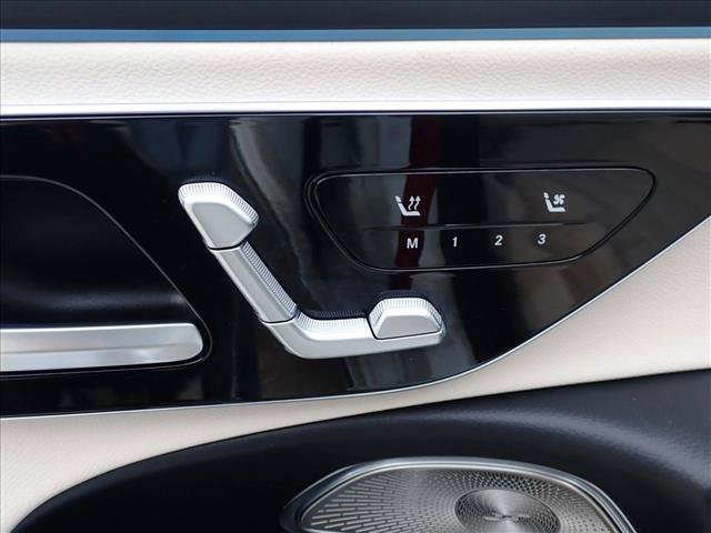 Used 2025 Mercedes-Benz E 350 4MATIC Sedan image 11