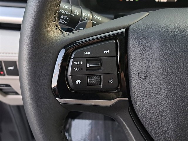 Certified 2025 Honda Odyssey Touring image 24