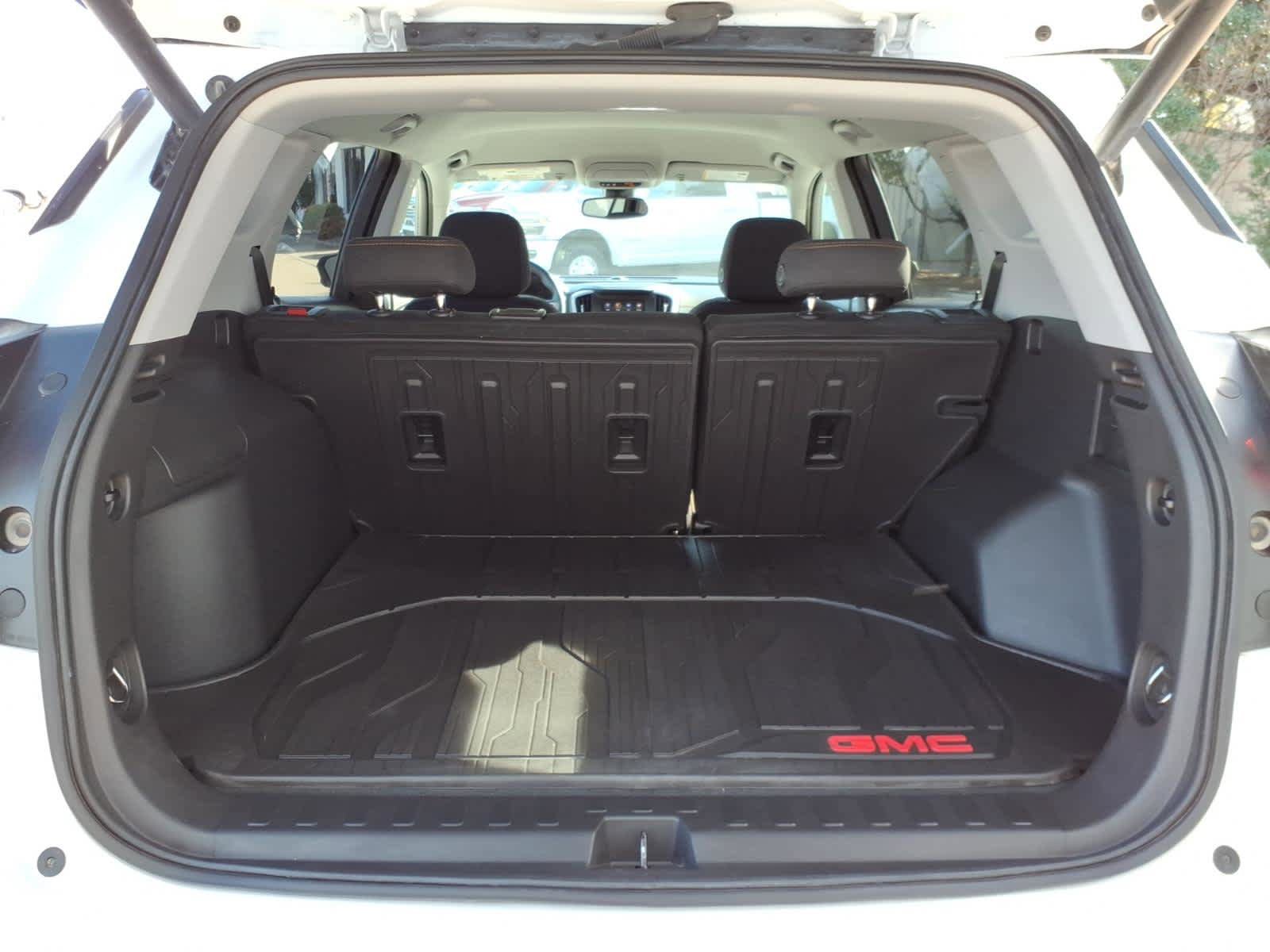 Certified 2020 GMC Terrain SLE w/ Driver Convenience Package image 28