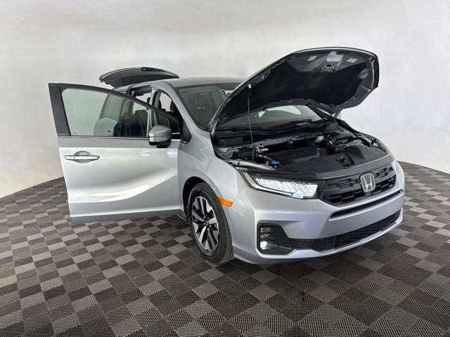 Certified 2025 Honda Odyssey EX-L image 16