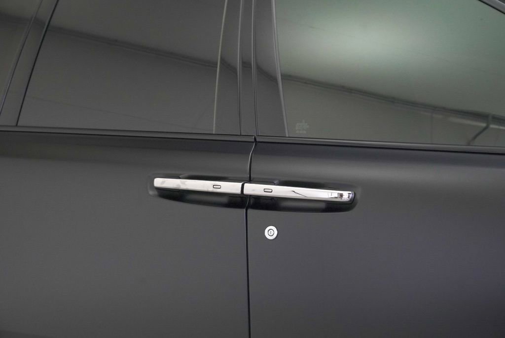 Certified 2024 Rolls-Royce Cullinan Black Badge w/ Driver's Package image 87