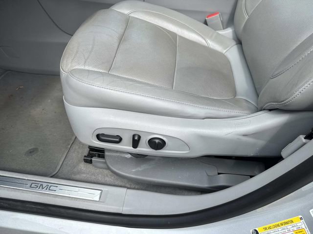 Used 2018 GMC Acadia SLT FWD image 21