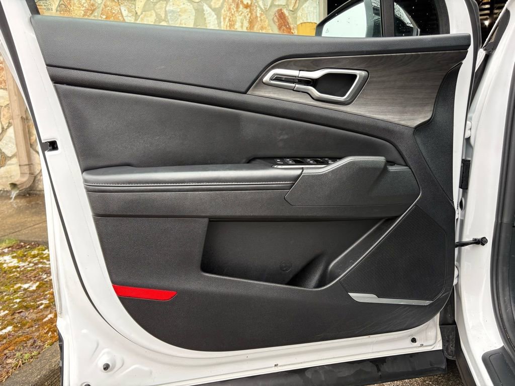 Used 2024 Kia Sportage X-Line w/ X-Line Premium Package image 21