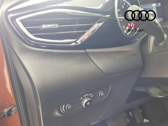 Used 2021 Buick Encore GX Select FWD image 29