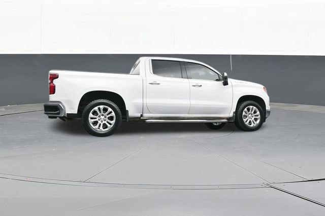 Used 2022 Chevrolet Silverado 1500 LTZ image 31