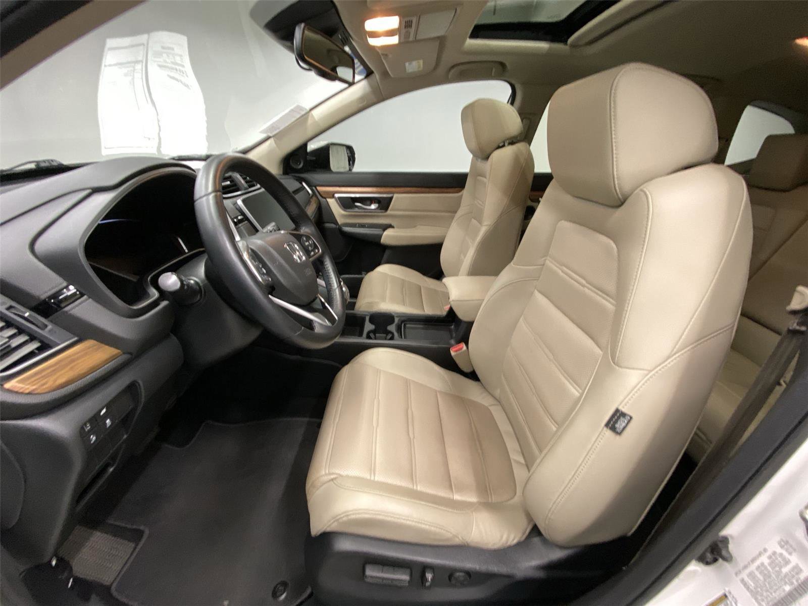 Used 2018 Honda CR-V Touring image 17