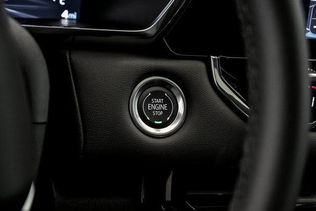 New 2026 GMC Canyon Elevation w/ Convenience Package image 13