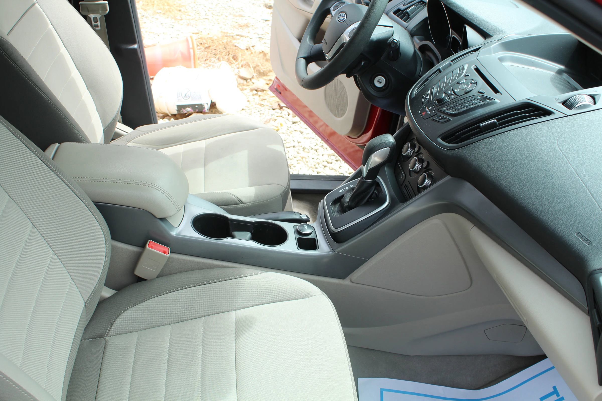 Used 2013 Ford Escape SE image 27