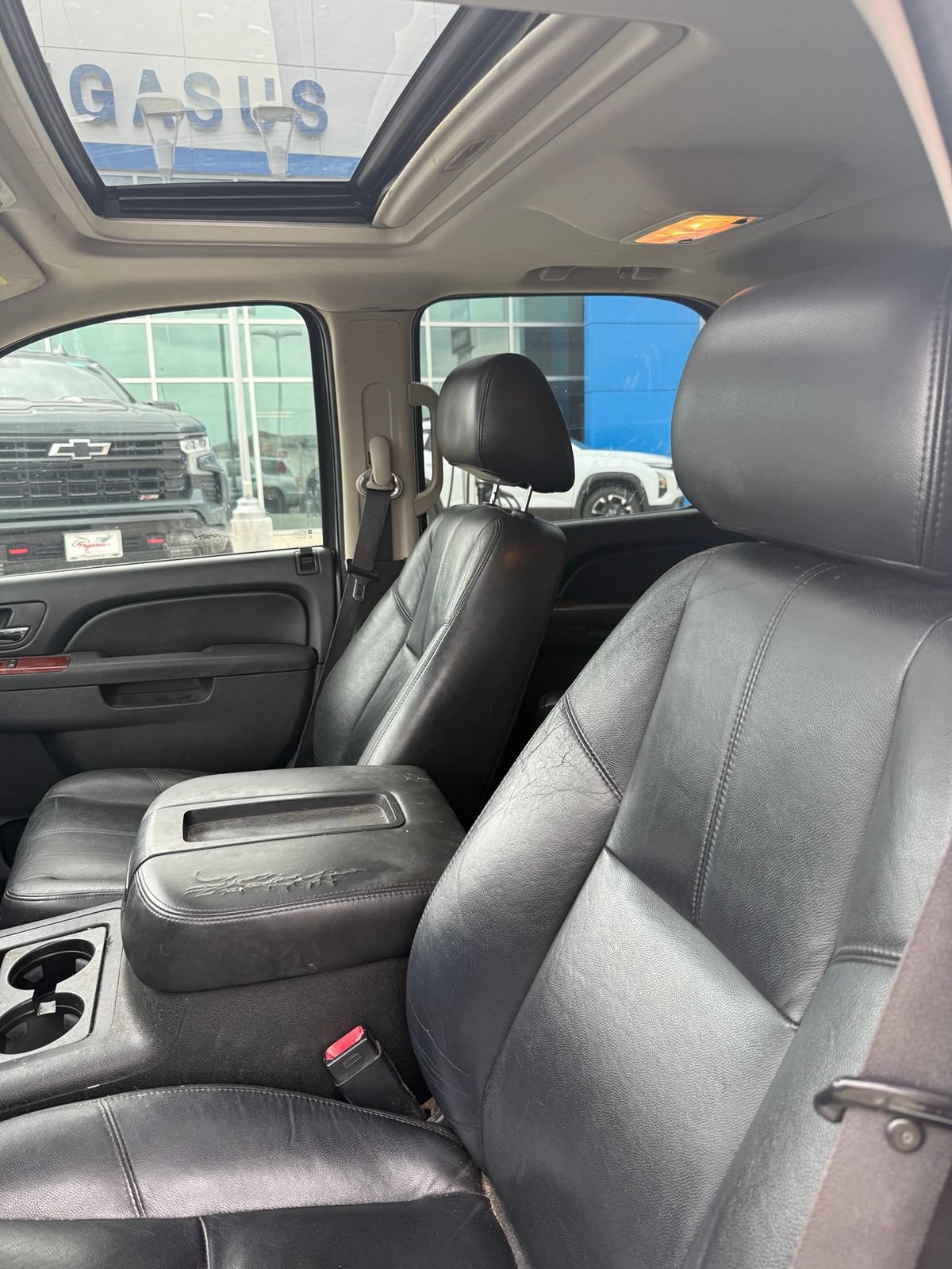 Used 2011 Chevrolet Tahoe LT w/ Texas Edition AWD/4WD image 6