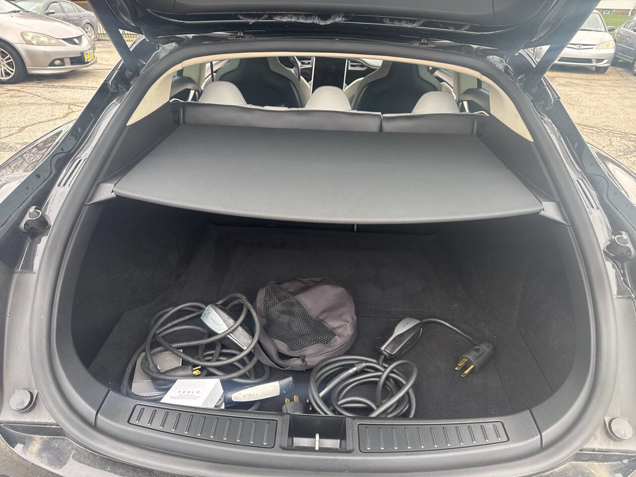Used 2013 Tesla Model S Long Range RWD image 26