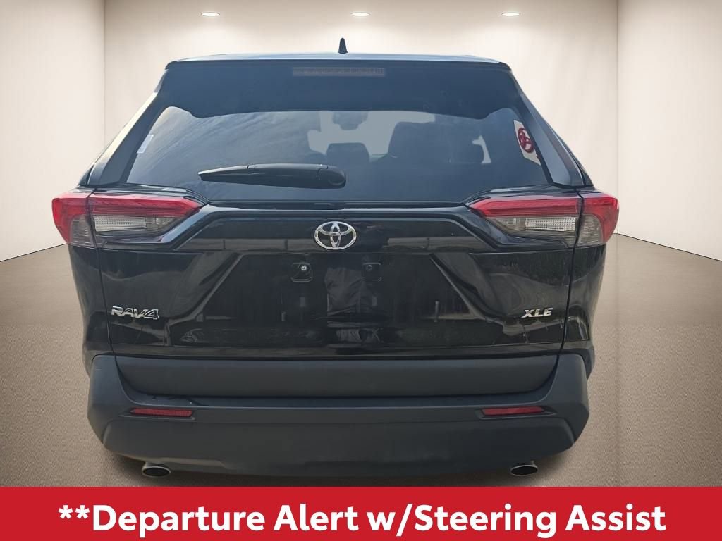 Used 2024 Toyota RAV4 XLE image 5