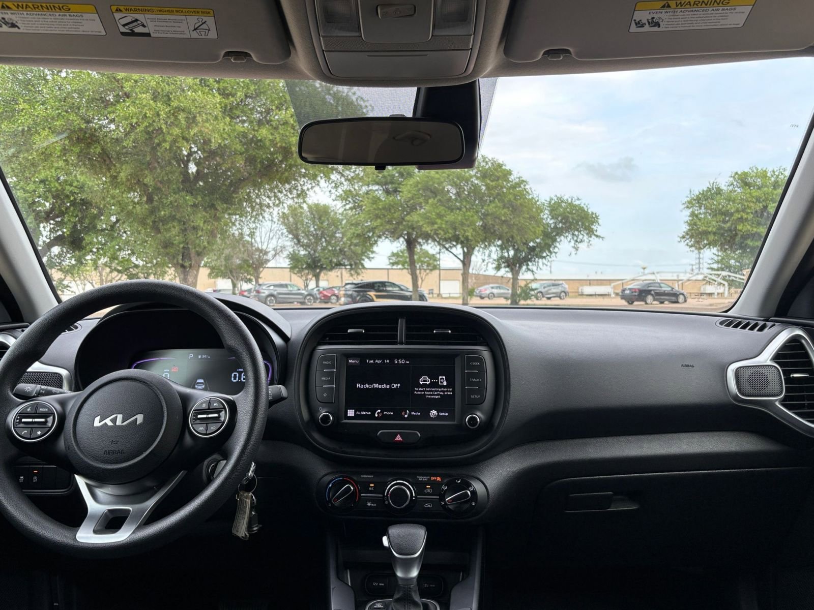 Used 2025 Kia Soul LX w/ LX Technology Package image 33