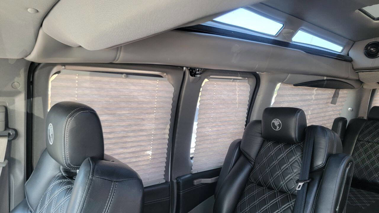 Used 2021 GMC Savana 2500 2500 3dr Cargo Van w/ Enhanced Convenience Package image 20