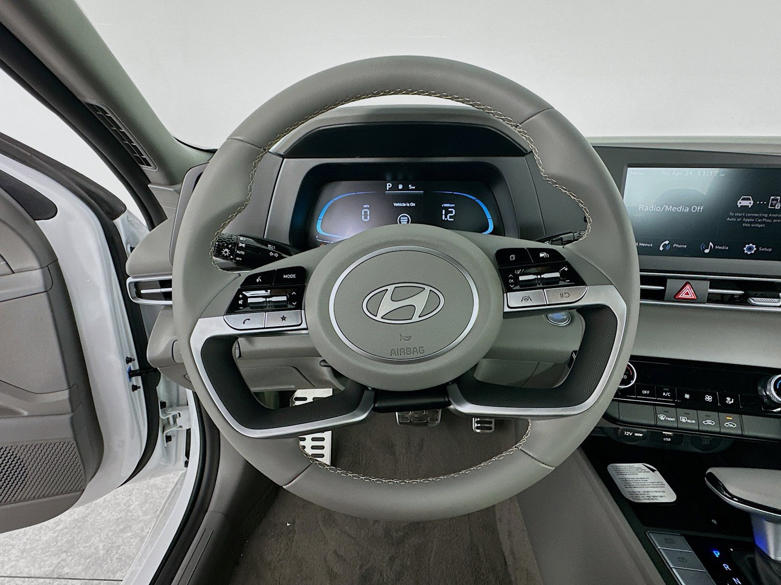 Certified 2026 Hyundai Elantra Sport FWD image 13
