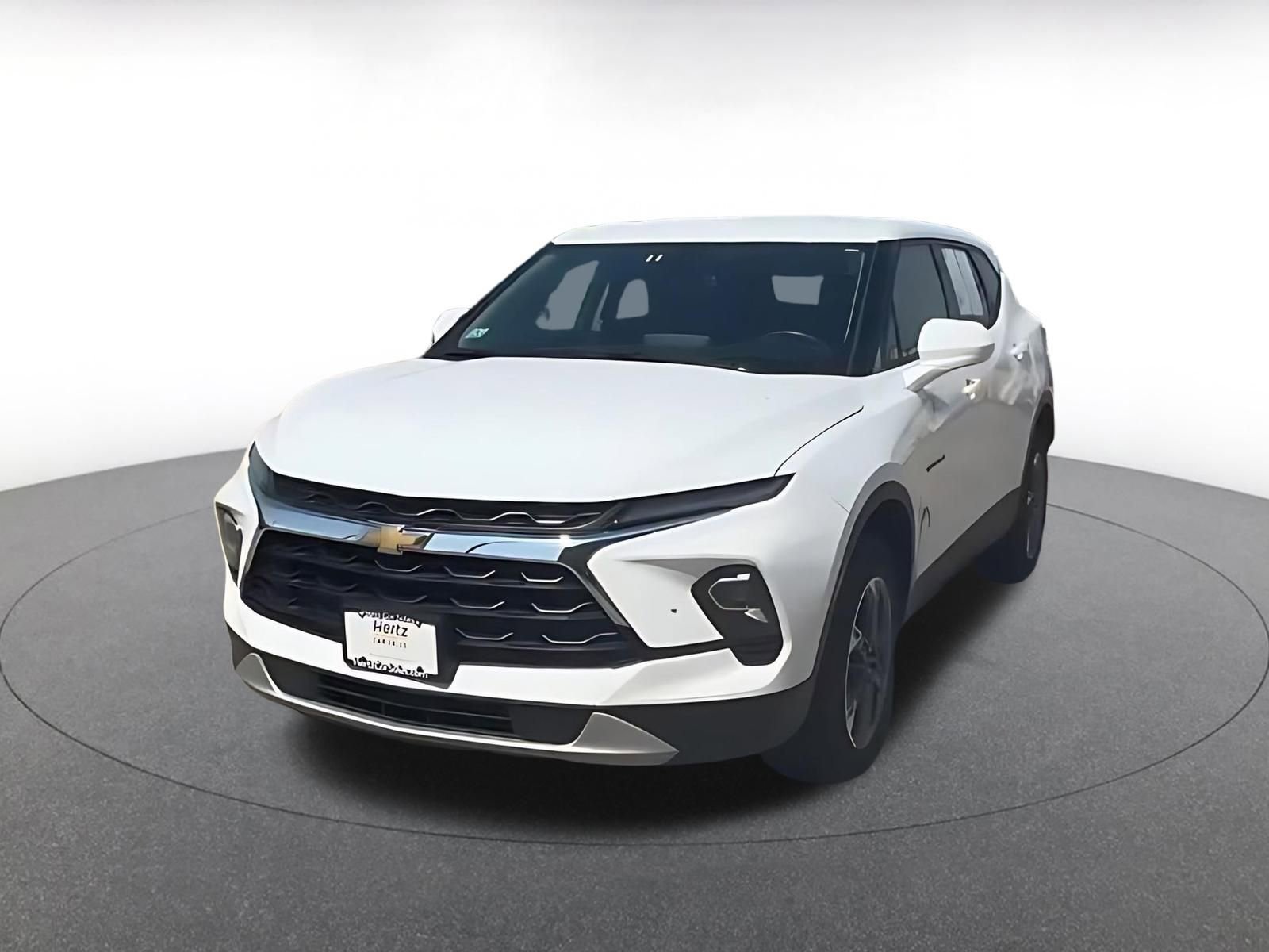 Used 2025 Chevrolet Blazer LT FWD image 7