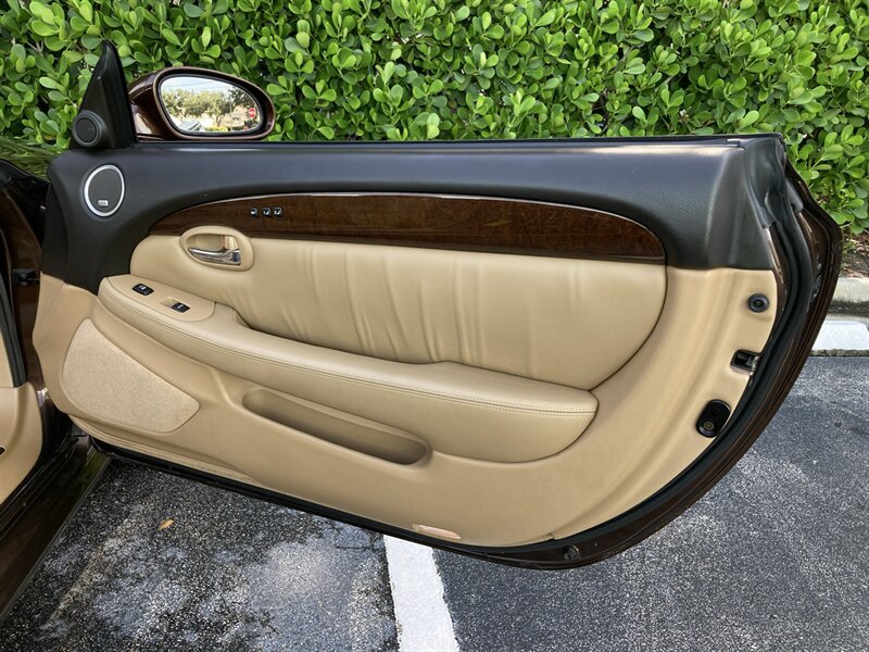 Used 2006 Lexus SC 430 Convertible RWD image 33