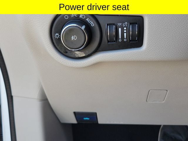 Certified 2024 Chrysler Pacifica Touring-L FWD image 20