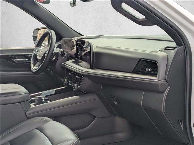 Used 2025 Chevrolet Tahoe LT image 24