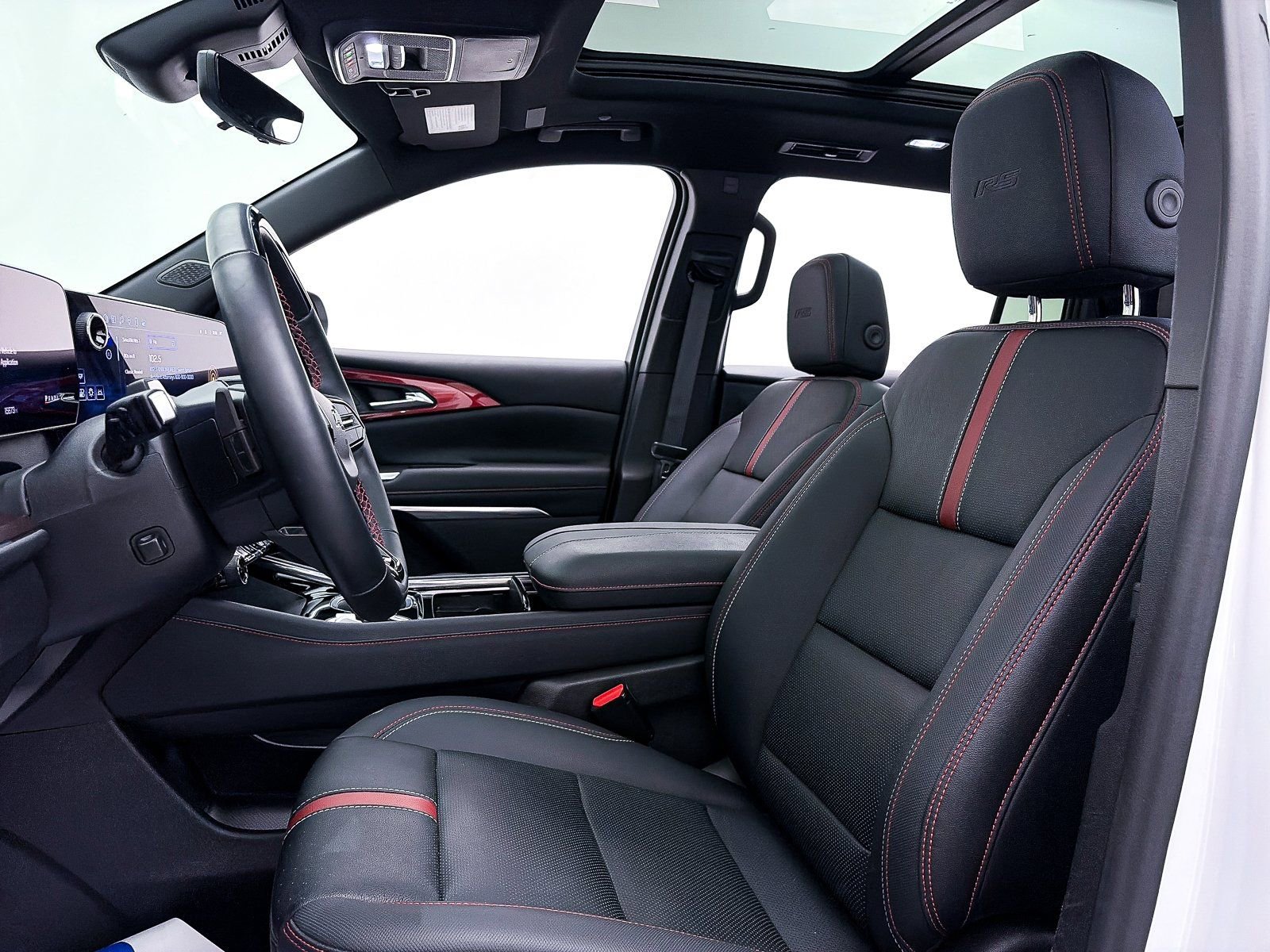 Used 2024 Chevrolet Traverse RS w/ LPO, Floor Liner Package AWD/4WD image 21