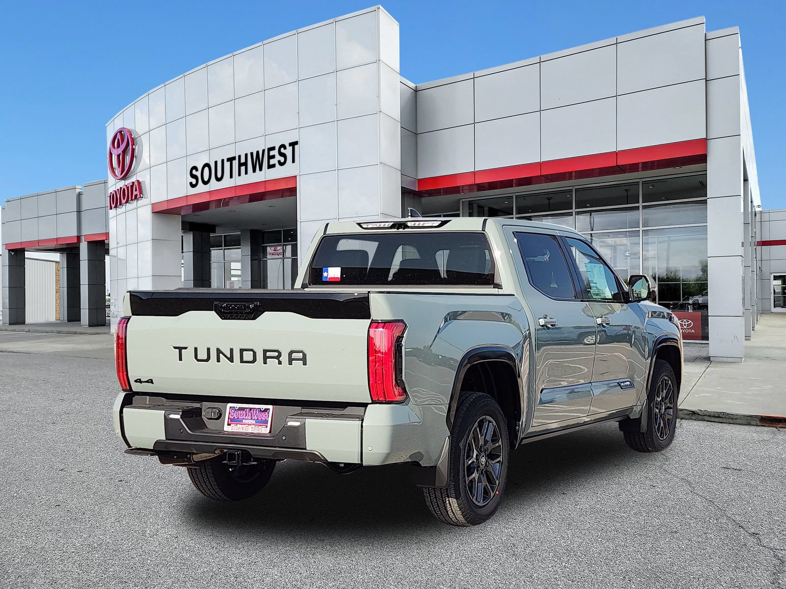 New 2026 Toyota Tundra Platinum AWD/4WD image 5