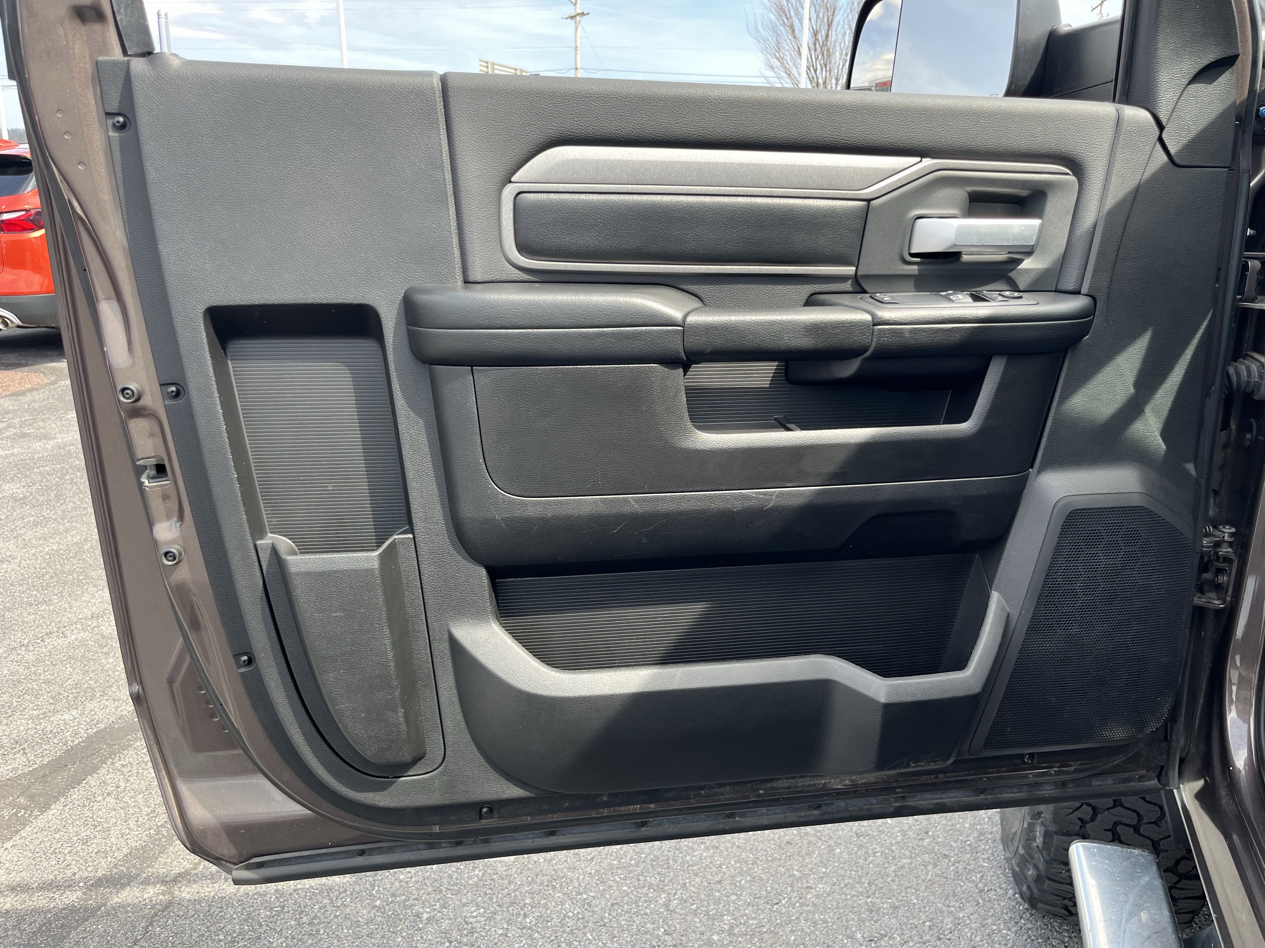 Used 2019 RAM 2500 Tradesman image 9