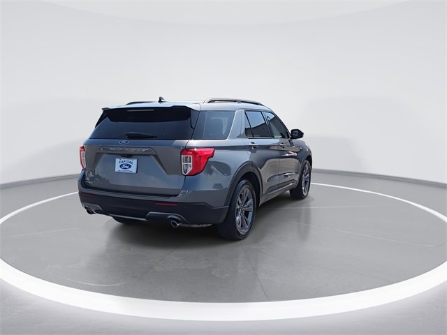Used 2022 Ford Explorer XLT w/ Equipment Group 202A image 8