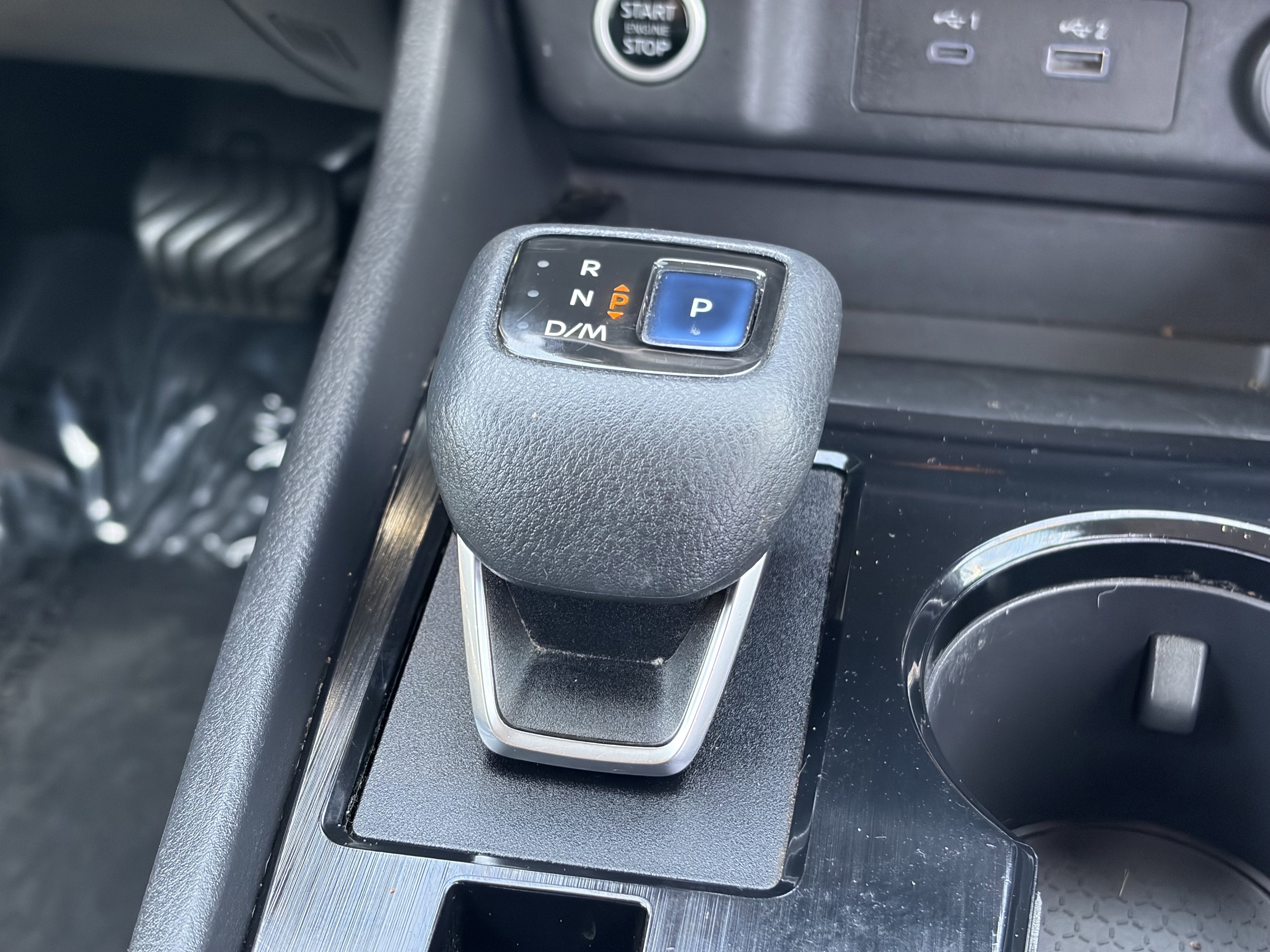 Used 2021 Nissan Rogue SV FWD image 26