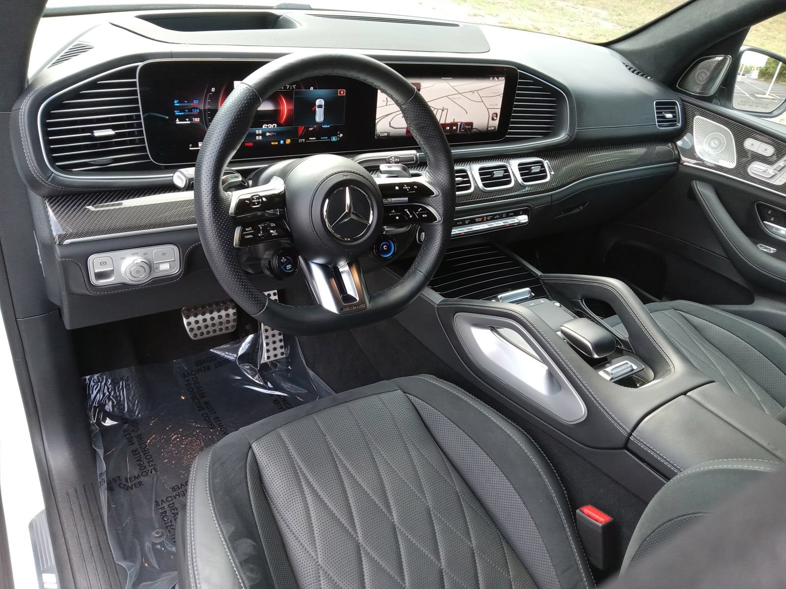 Used 2025 Mercedes-Benz GLS 63 AMG 4MATIC image 13