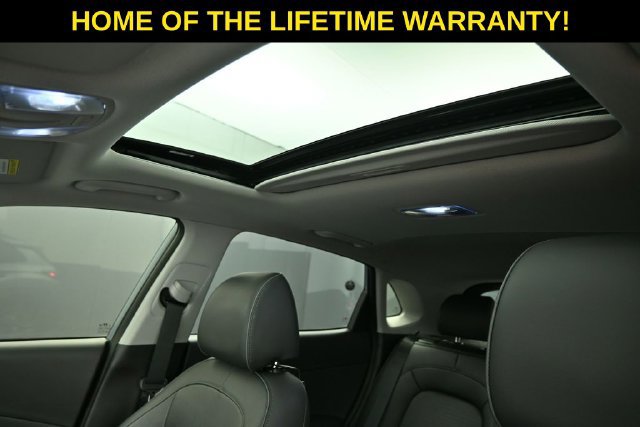 Used 2020 Hyundai Kona Limited w/ Cargo Package FWD image 31