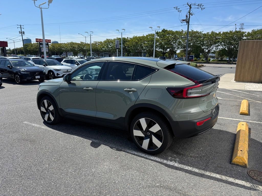 Used 2023 Volvo C40 P8 Recharge Ultimate AWD/4WD image 3