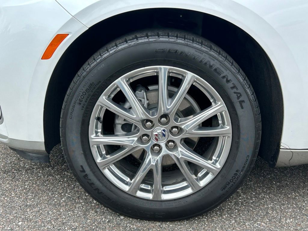 Used 2023 Buick Enclave Essence w/ Experience Buick Package image 38