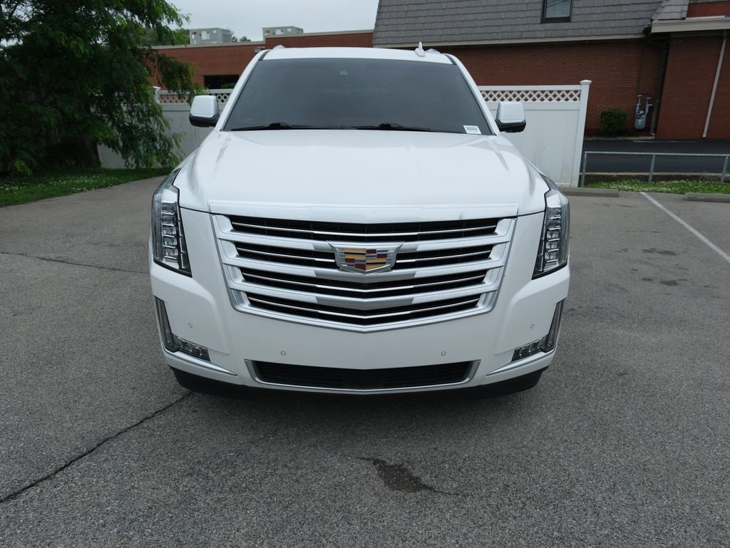 Used 2016 Cadillac Escalade Platinum AWD/4WD image 12