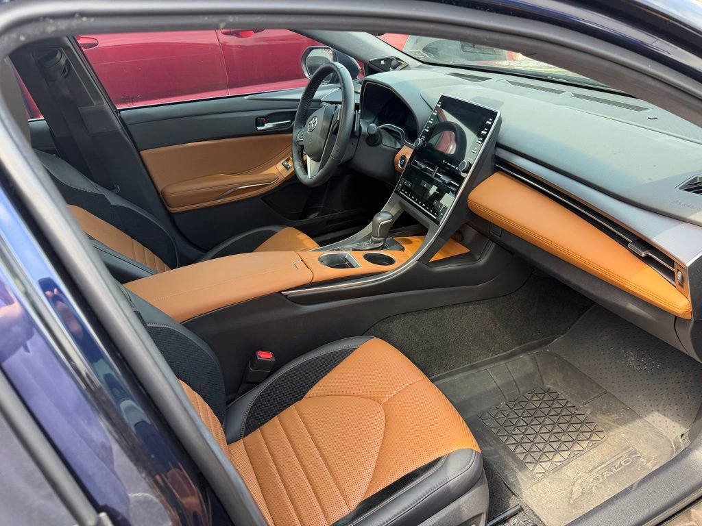 Used 2021 Toyota Avalon Touring w/ Advanced Safety Package FWD image 7