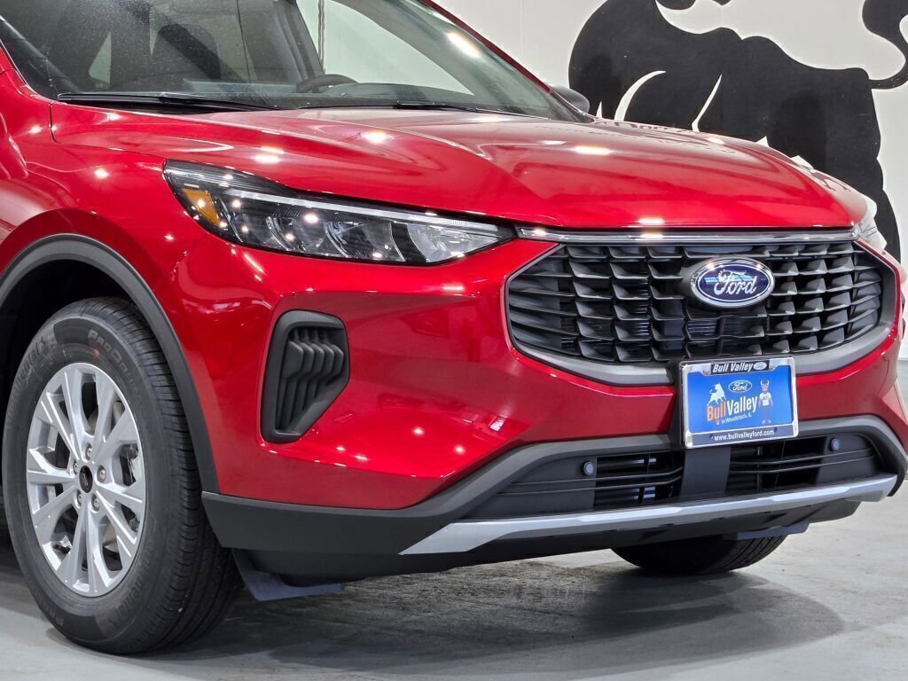 New 2025 Ford Escape Active w/ Tech Pack #1 image 2
