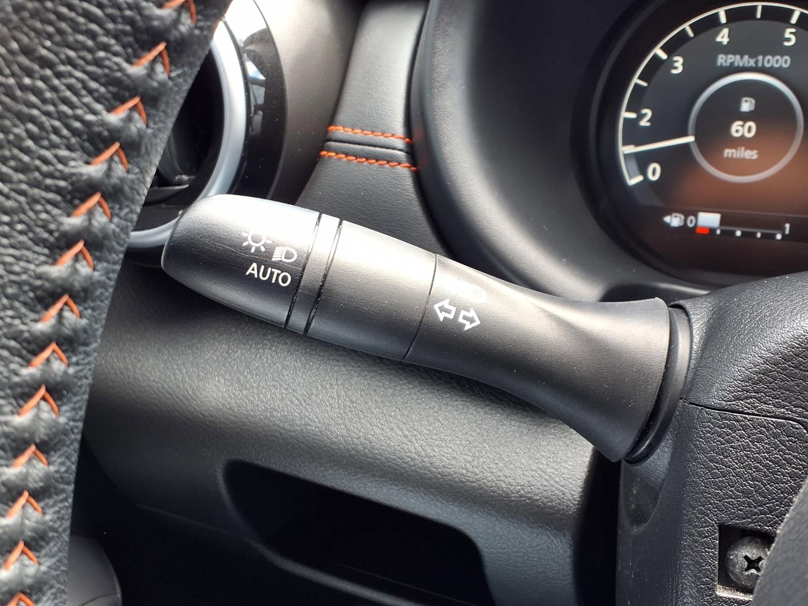 Used 2023 Nissan Kicks SR image 22