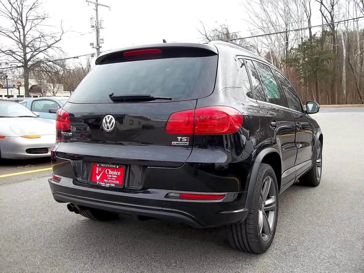 Used 2017 Volkswagen Tiguan Sport image 4