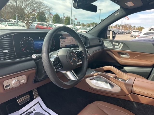 Used 2025 Mercedes-Benz GLS 450 4MATIC image 17