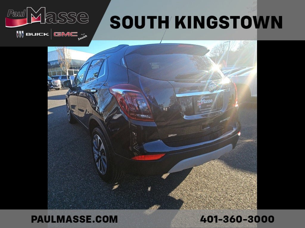 Used 2022 Buick Encore Preferred w/ Safety Package AWD/4WD image 4