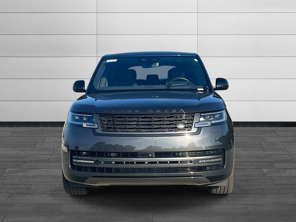 Certified 2025 Land Rover Range Rover SE AWD/4WD image 8