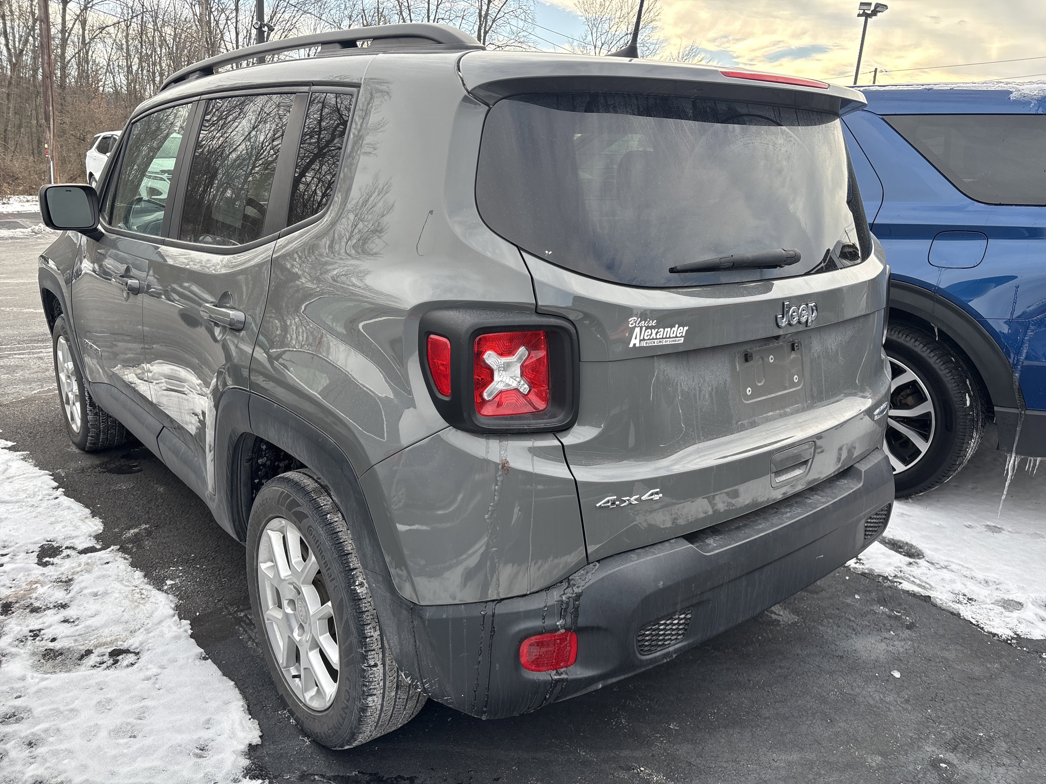 Used 2020 Jeep Renegade Latitude w/ Cold Weather Group video 2