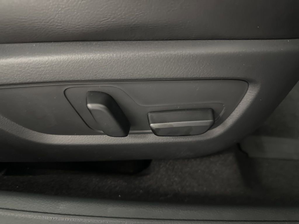 New 2026 MAZDA CX-50 AWD 2.5 Hybrid w/ Premium Pkg image 22
