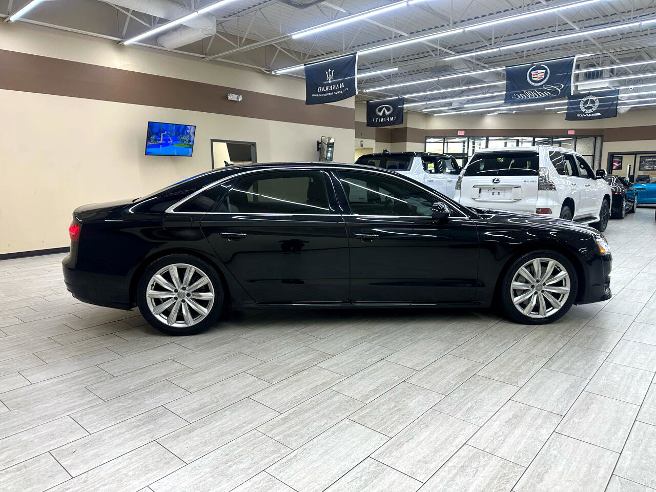 Used 2017 Audi A8 L 3.0T w/ Executive Package image 4