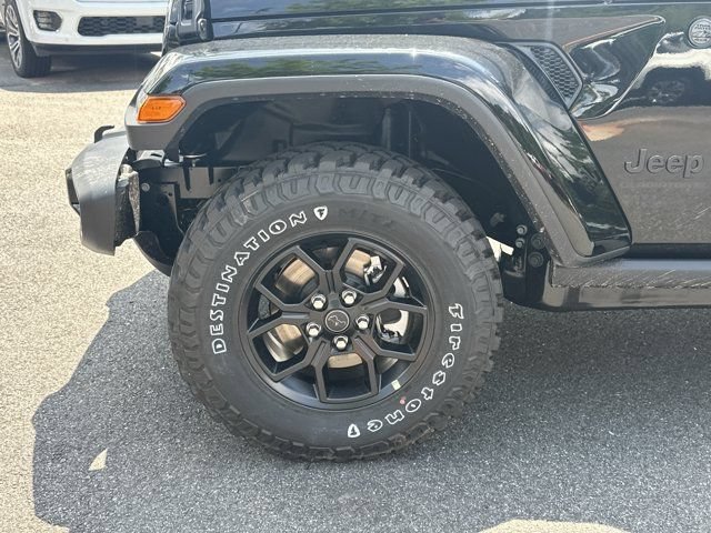 New 2026 Jeep Gladiator Sport AWD/4WD image 11